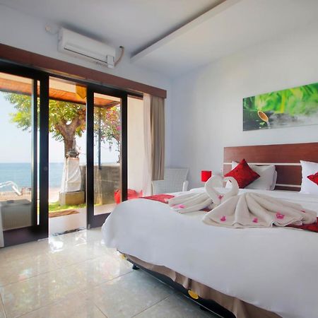 Valomia Beachfront Amed Eksteriør billede